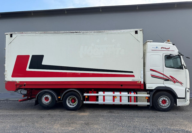 VolvoFH13 500 6x2 Ketjupurku + Rahtikaappi - آليات: صورة 5 VolvoFH13 500 6x2 Ketjupurku + Rahtikaappi - آليات: صورة 5