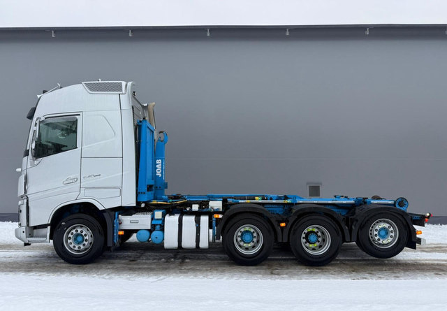 VolvoFh13 540 - شاحنة ذات خطاف: صورة 2 VolvoFh13 540 - شاحنة ذات خطاف: صورة 2