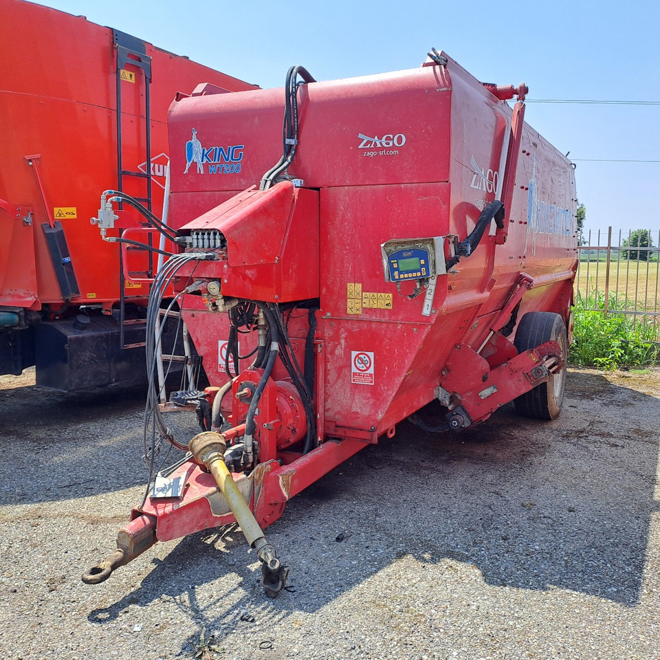 CARRO MISCELATORE TRAINATO ZAGO KING WT 200 - عربة خلط الأعلاف: صورة 1 CARRO MISCELATORE TRAINATO ZAGO KING WT 200 - عربة خلط الأعلاف: صورة 1