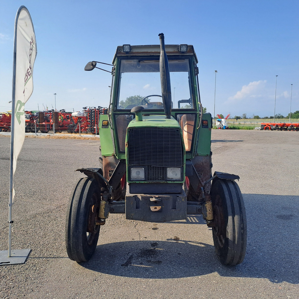 FENDT 303 LS FARMER - جرار: صورة 2 FENDT 303 LS FARMER - جرار: صورة 2