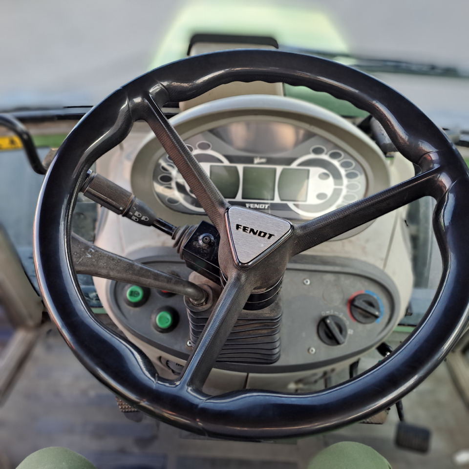 جرار FENDT 312 VARIO: صورة 8