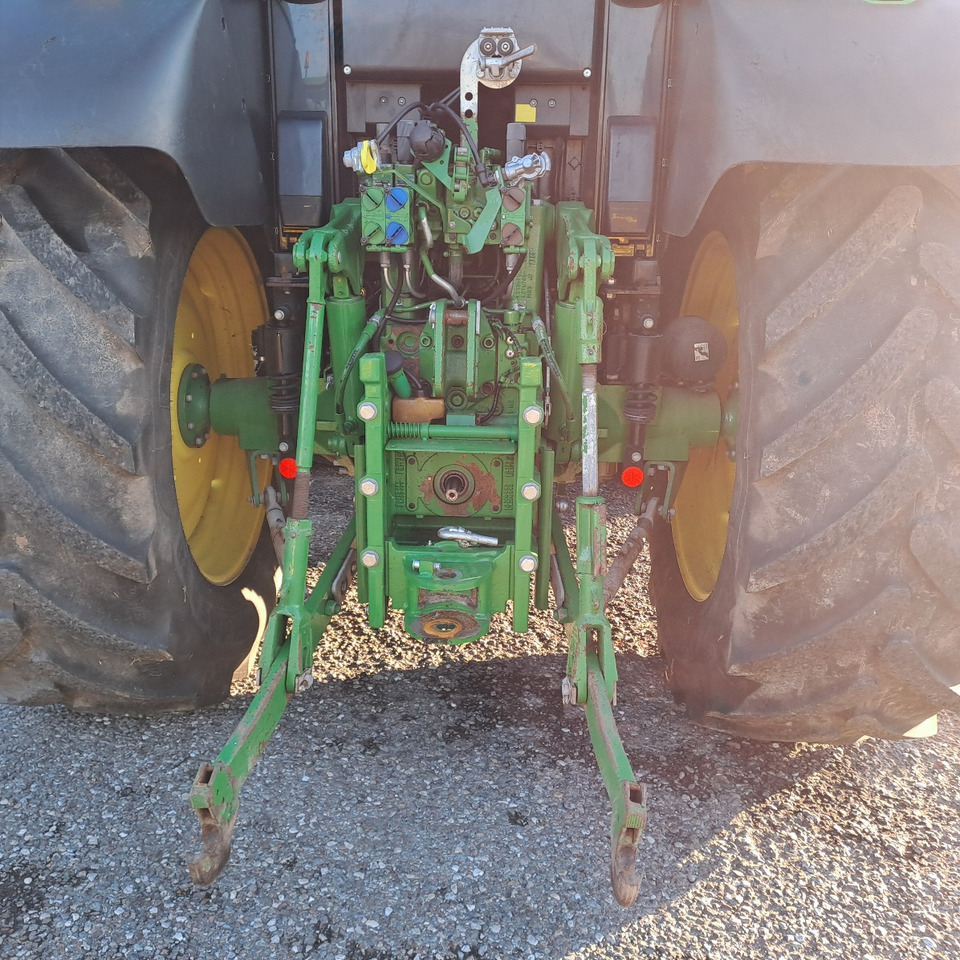 JOHN DEERE 6120 m - جرار: صورة 4 JOHN DEERE 6120 m - جرار: صورة 4
