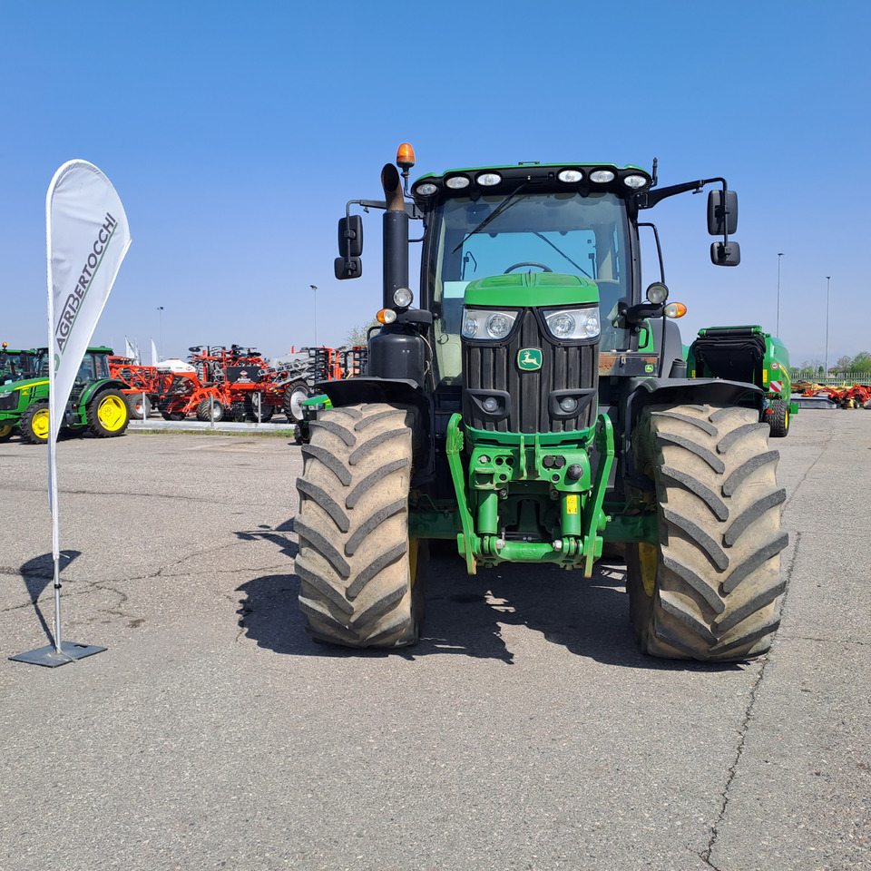 JOHN DEERE 6175R - جرار: صورة 2 JOHN DEERE 6175R - جرار: صورة 2