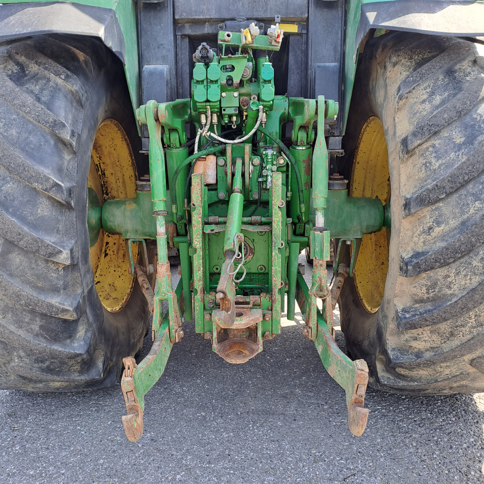 JOHN DEERE 6910 - جرار: صورة 4 JOHN DEERE 6910 - جرار: صورة 4