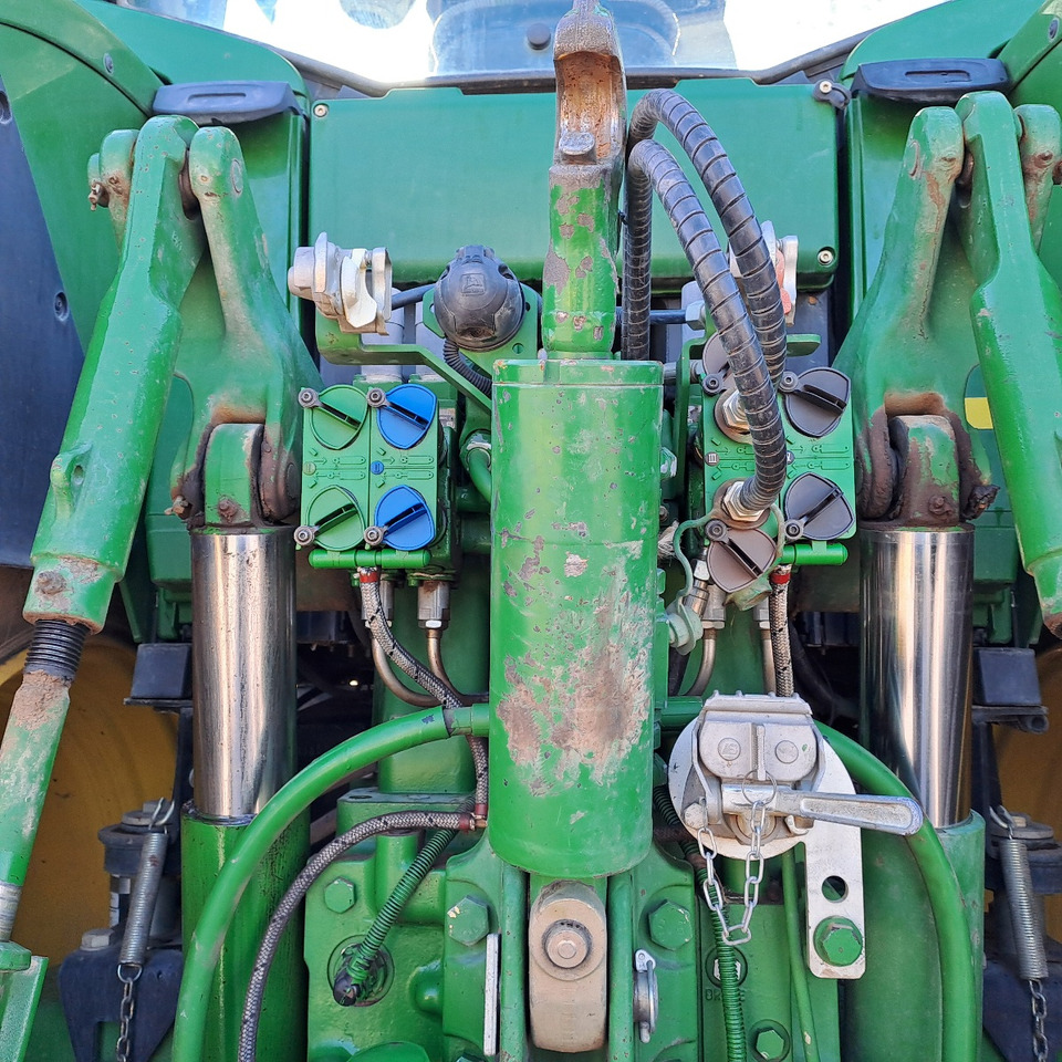 جرار JOHN DEERE 7530 PREMIUM: صورة 10 جرار JOHN DEERE 7530 PREMIUM: صورة 10