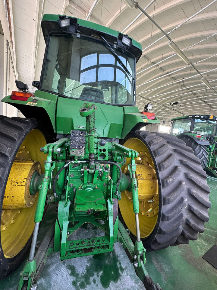 JOHN DEERE 8410T - جرار: صورة 5 JOHN DEERE 8410T - جرار: صورة 5