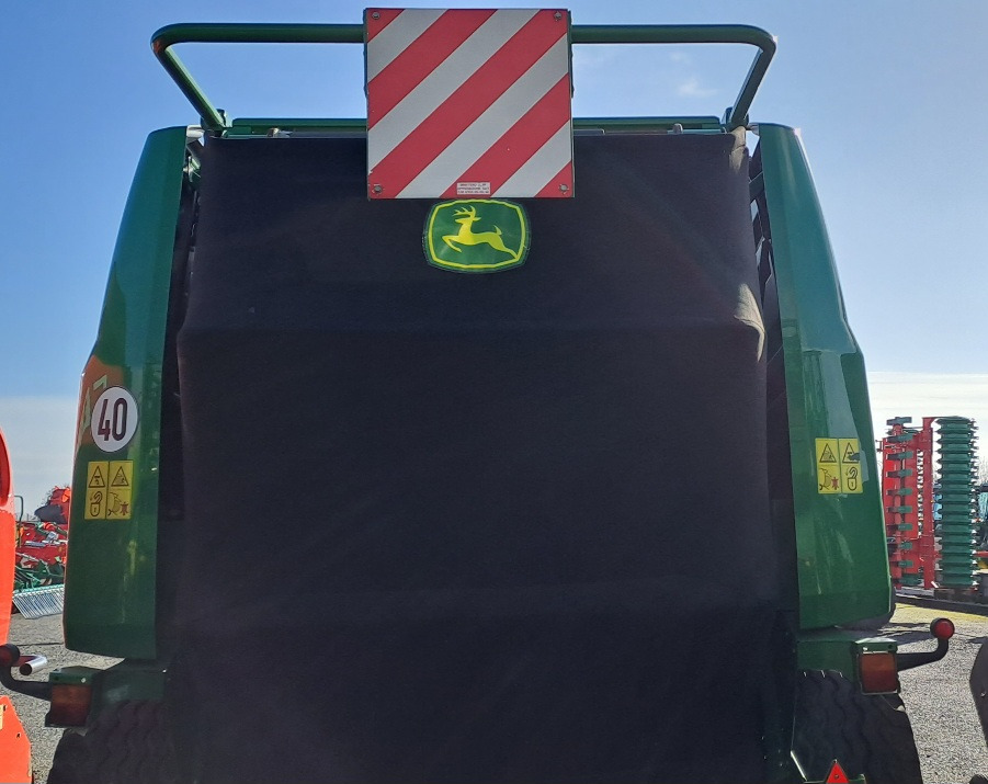 مكنة JOHN DEERE 960: صورة 6