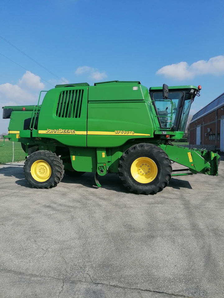 JOHN DEERE CTS 9780 - حصادة موحَّدة: صورة 5 JOHN DEERE CTS 9780 - حصادة موحَّدة: صورة 5