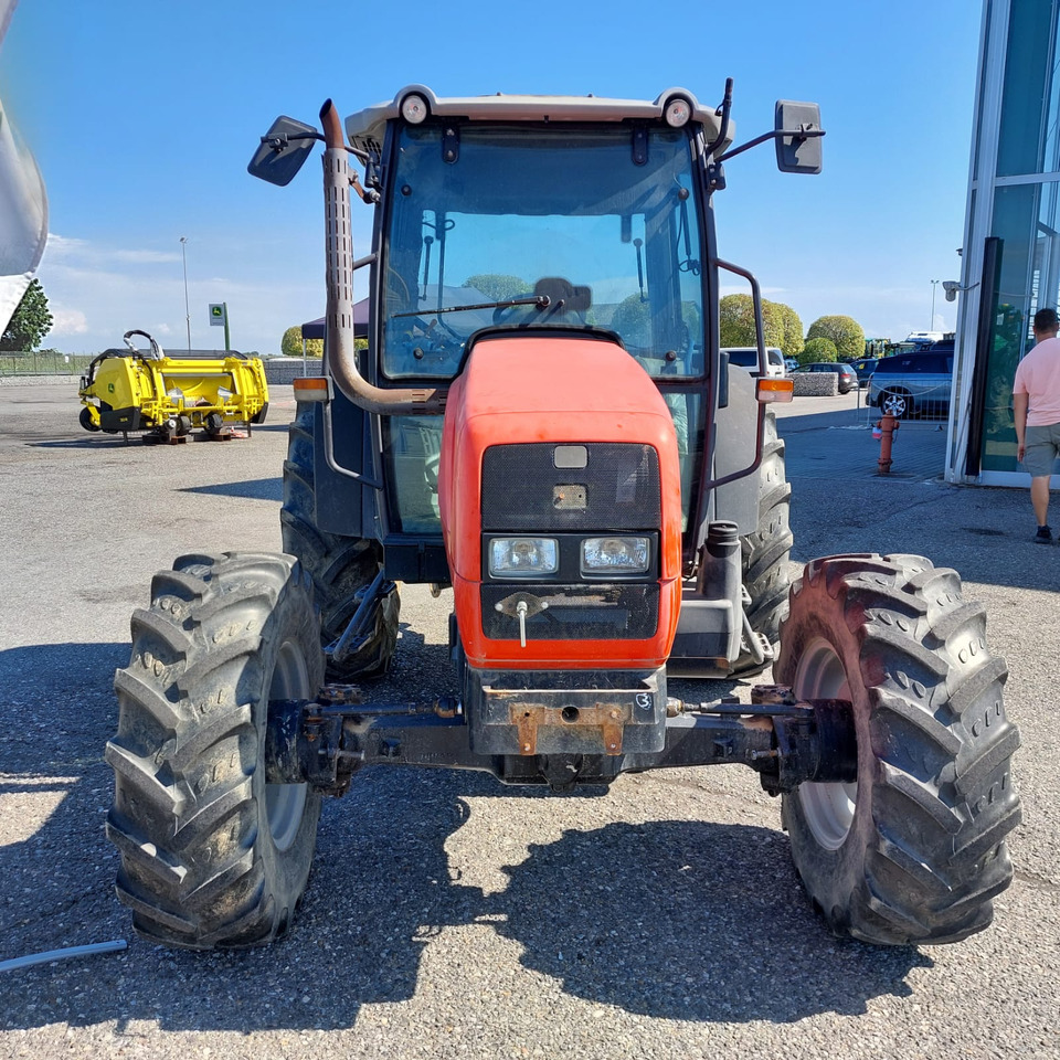 MASSEY FERGUSON 2430 ST - جرار: صورة 4 MASSEY FERGUSON 2430 ST - جرار: صورة 4