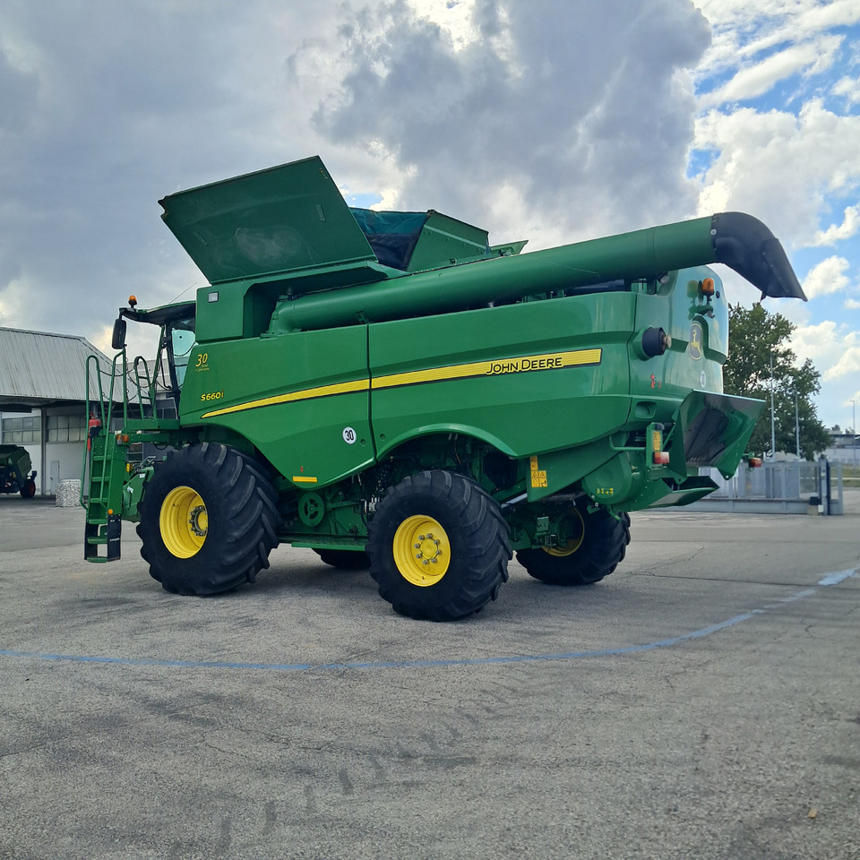 MIETITREBBIA JOHN DEERE S660 - حصادة موحَّدة: صورة 3 MIETITREBBIA JOHN DEERE S660 - حصادة موحَّدة: صورة 3