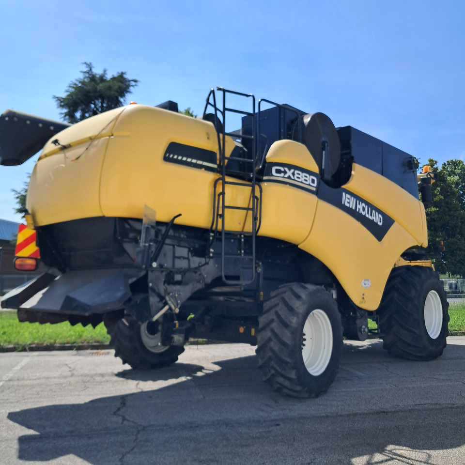 NEW HOLLAND CX880 - حصادة موحَّدة: صورة 5 NEW HOLLAND CX880 - حصادة موحَّدة: صورة 5