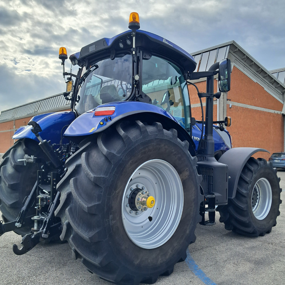 NEW HOLLAND T7 270 - جرار: صورة 5 NEW HOLLAND T7 270 - جرار: صورة 5