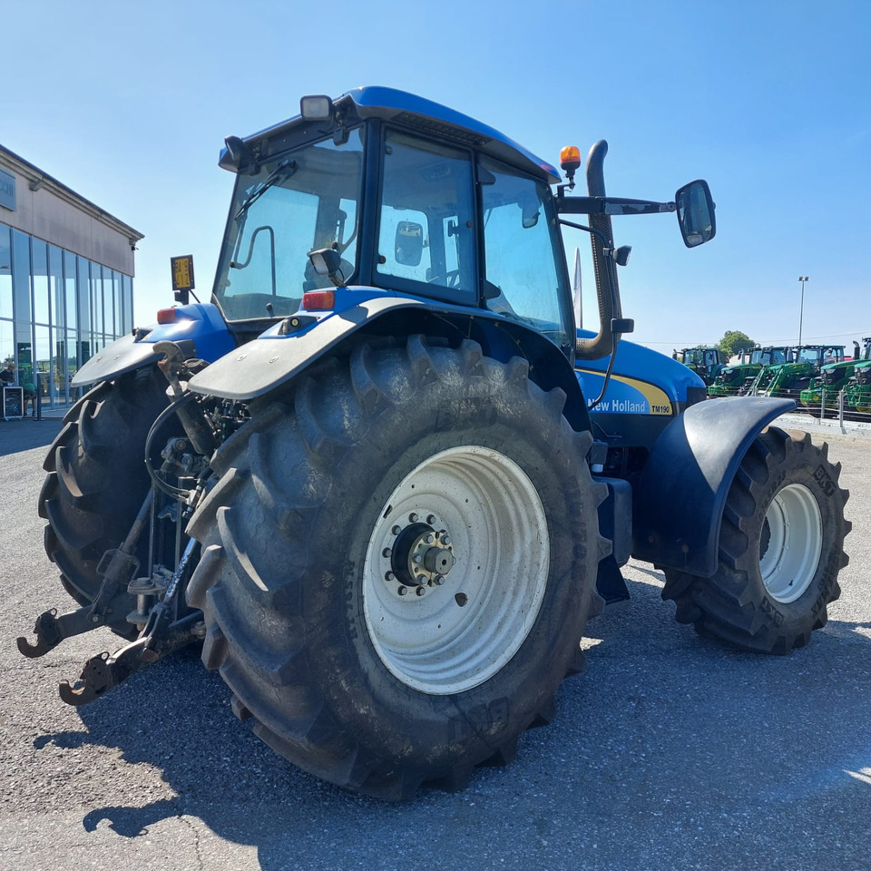 NEW HOLLAND TM 190 - جرار: صورة 5 NEW HOLLAND TM 190 - جرار: صورة 5