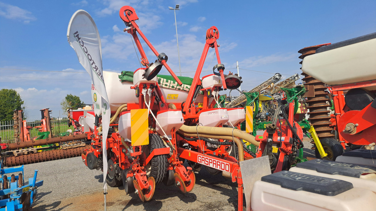 SEMINATRICE DI PRECISIONE GASPARDO RENATA 8 ROWS - آلة نثر البذور الدقيقة: صورة 1 SEMINATRICE DI PRECISIONE GASPARDO RENATA 8 ROWS - آلة نثر البذور الدقيقة: صورة 1