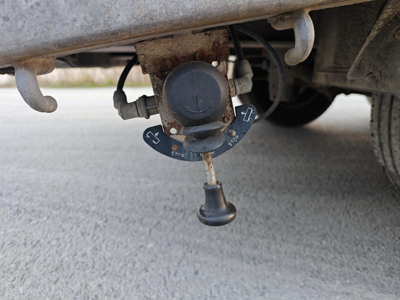 Iveco Eurovargo 90E18 + Veldhuizen P38-2 - وحدة جر: صورة 5 Iveco Eurovargo 90E18 + Veldhuizen P38-2 - وحدة جر: صورة 5