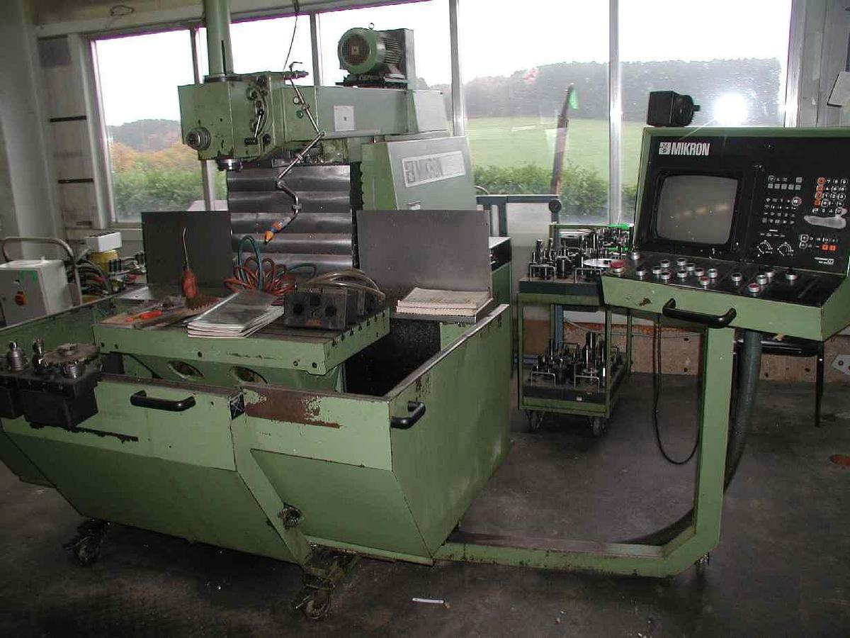 CNC-Fräsmaschine MIKRON - آلة طحن المعادن: صورة 3 CNC-Fräsmaschine MIKRON - آلة طحن المعادن: صورة 3