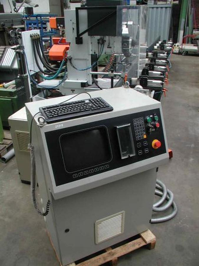 CNC-Stab-Bearbeitungszentrum ELU - مركز تصنيع CNC: صورة 1 CNC-Stab-Bearbeitungszentrum ELU - مركز تصنيع CNC: صورة 1