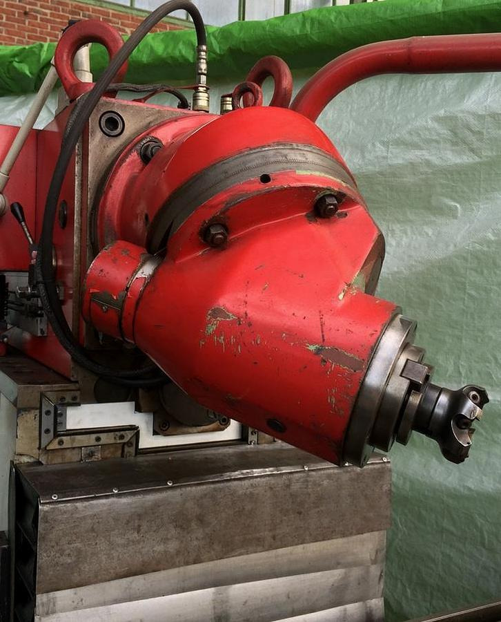 Konsolfräsmaschine (Universalfräsmaschine) STROJTOS - آلة طحن المعادن: صورة 4 Konsolfräsmaschine (Universalfräsmaschine) STROJTOS - آلة طحن المعادن: صورة 4
