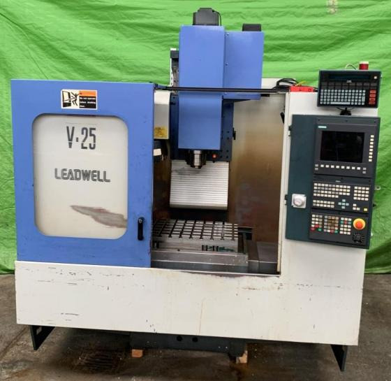 LEADWELL V-25 - CNC-Bearbeitungszentren - vertikal - مركز تصنيع CNC: صورة 1 LEADWELL V-25 - CNC-Bearbeitungszentren - vertikal - مركز تصنيع CNC: صورة 1