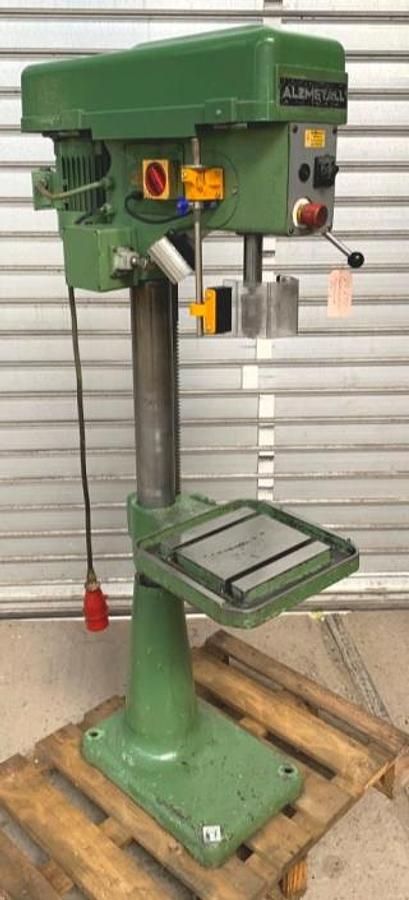 Säulenbohrmaschine ALZMETALL - دريل ثابت: صورة 2 Säulenbohrmaschine ALZMETALL - دريل ثابت: صورة 2