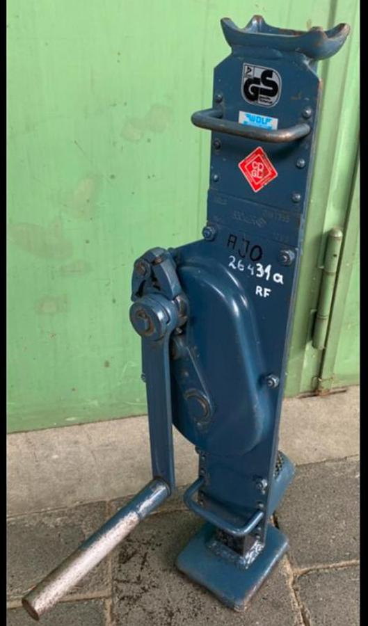 Stockwinde BÖCKER - معدات المستودعات: صورة 3 Stockwinde BÖCKER - معدات المستودعات: صورة 3