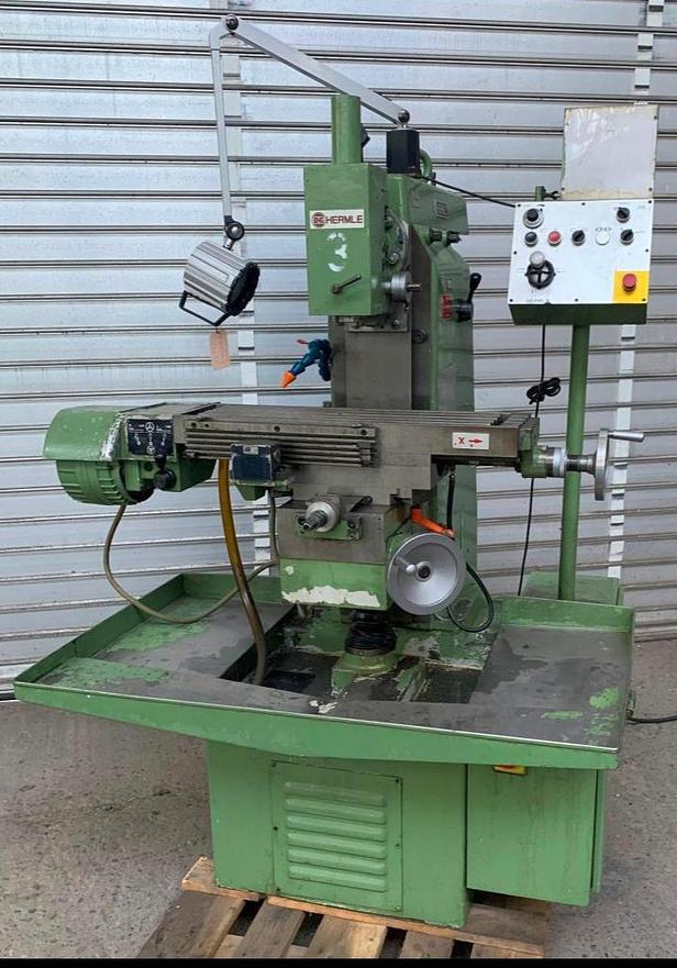 Universalfräsmaschine HERMLE - آلة طحن المعادن: صورة 2 Universalfräsmaschine HERMLE - آلة طحن المعادن: صورة 2