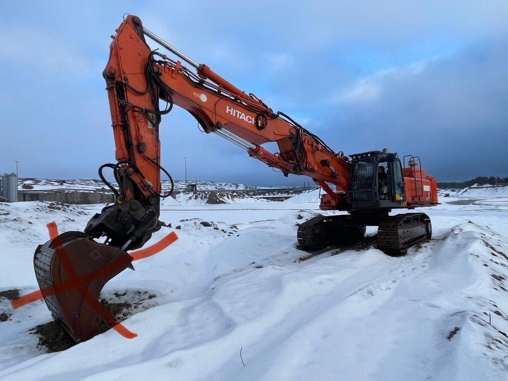 Hitachi ZX 470 LC H-3 - حفار زحاف: صورة 2 Hitachi ZX 470 LC H-3 - حفار زحاف: صورة 2