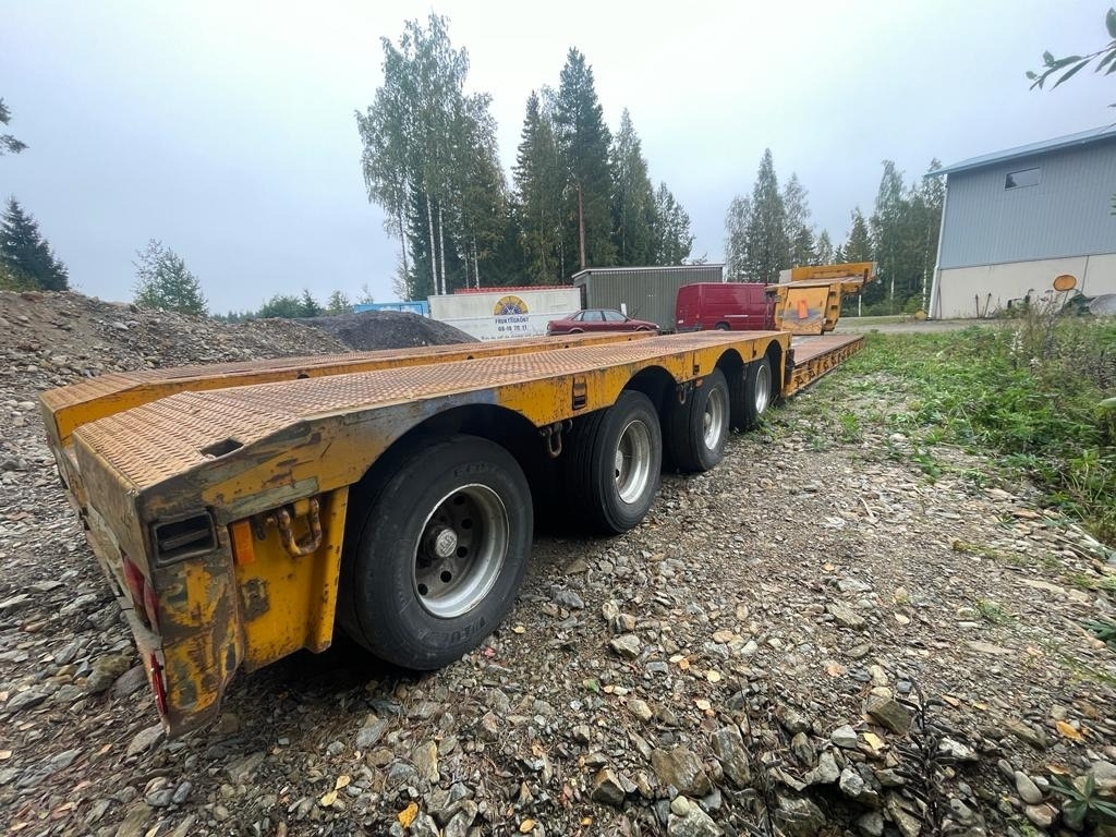 Nooteboom Euro-82-04 - عربة منخفضة مسطحة نصف مقطورة: صورة 5 Nooteboom Euro-82-04 - عربة منخفضة مسطحة نصف مقطورة: صورة 5
