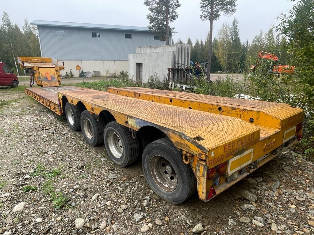 Nooteboom Euro-82-04 - عربة منخفضة مسطحة نصف مقطورة: صورة 4 Nooteboom Euro-82-04 - عربة منخفضة مسطحة نصف مقطورة: صورة 4