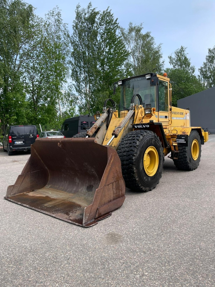 Volvo L120B - اللودر بعجل: صورة 2 Volvo L120B - اللودر بعجل: صورة 2