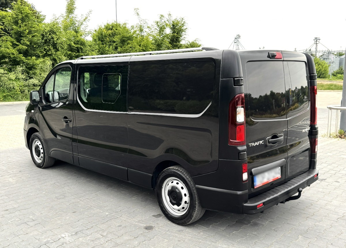 Renault Trafic 2.0 DCI LONG 2021 23 Brygadówka 6os 6 miejsc Spaceclass JAK NOWY - حافلة صغيرة, ميكروباص: صورة 4 Renault Trafic 2.0 DCI LONG 2021 23 Brygadówka 6os 6 miejsc Spaceclass JAK NOWY - حافلة صغيرة, ميكروباص: صورة 4