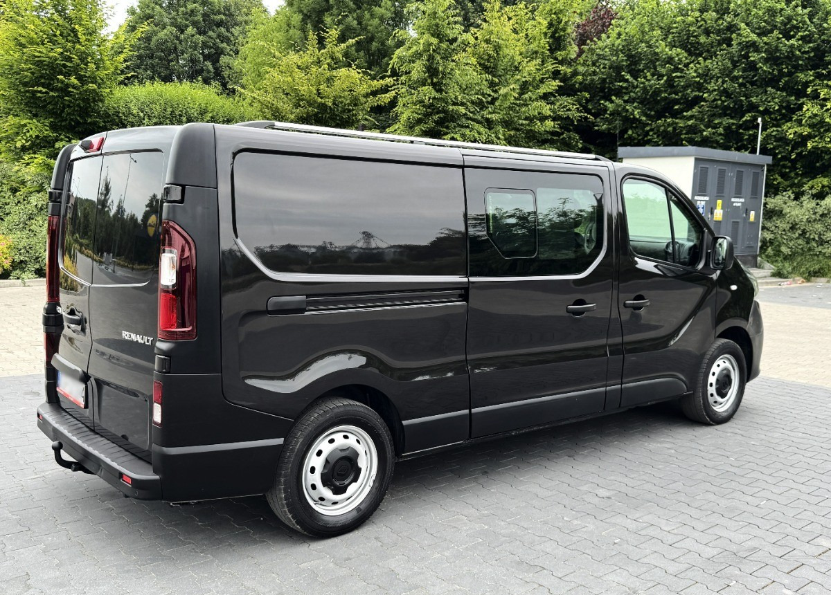 Renault Trafic 2.0 DCI LONG 2021 23 Brygadówka 6os 6 miejsc Spaceclass JAK NOWY - حافلة صغيرة, ميكروباص: صورة 3 Renault Trafic 2.0 DCI LONG 2021 23 Brygadówka 6os 6 miejsc Spaceclass JAK NOWY - حافلة صغيرة, ميكروباص: صورة 3