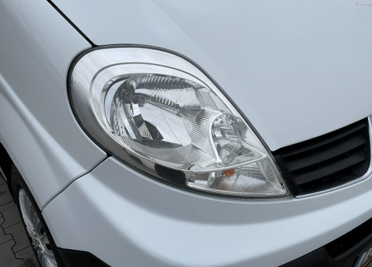 Renault Trafic L2 Long 2.0 DCI 115KM Klimatronic 130 tys km Super stan SERWIS Renault Trafic L2 Long 2.0 DCI 115KM Klimatronic 130 tys km Super stan SERWIS: صورة 27