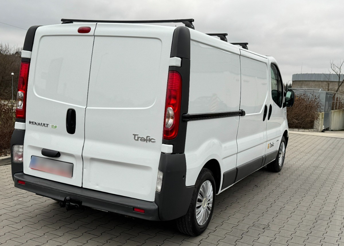 Renault Trafic L2 Long 2.0 DCI 115KM Klimatronic 130 tys km Super stan SERWIS - فان: صورة 3 Renault Trafic L2 Long 2.0 DCI 115KM Klimatronic 130 tys km Super stan SERWIS - فان: صورة 3
