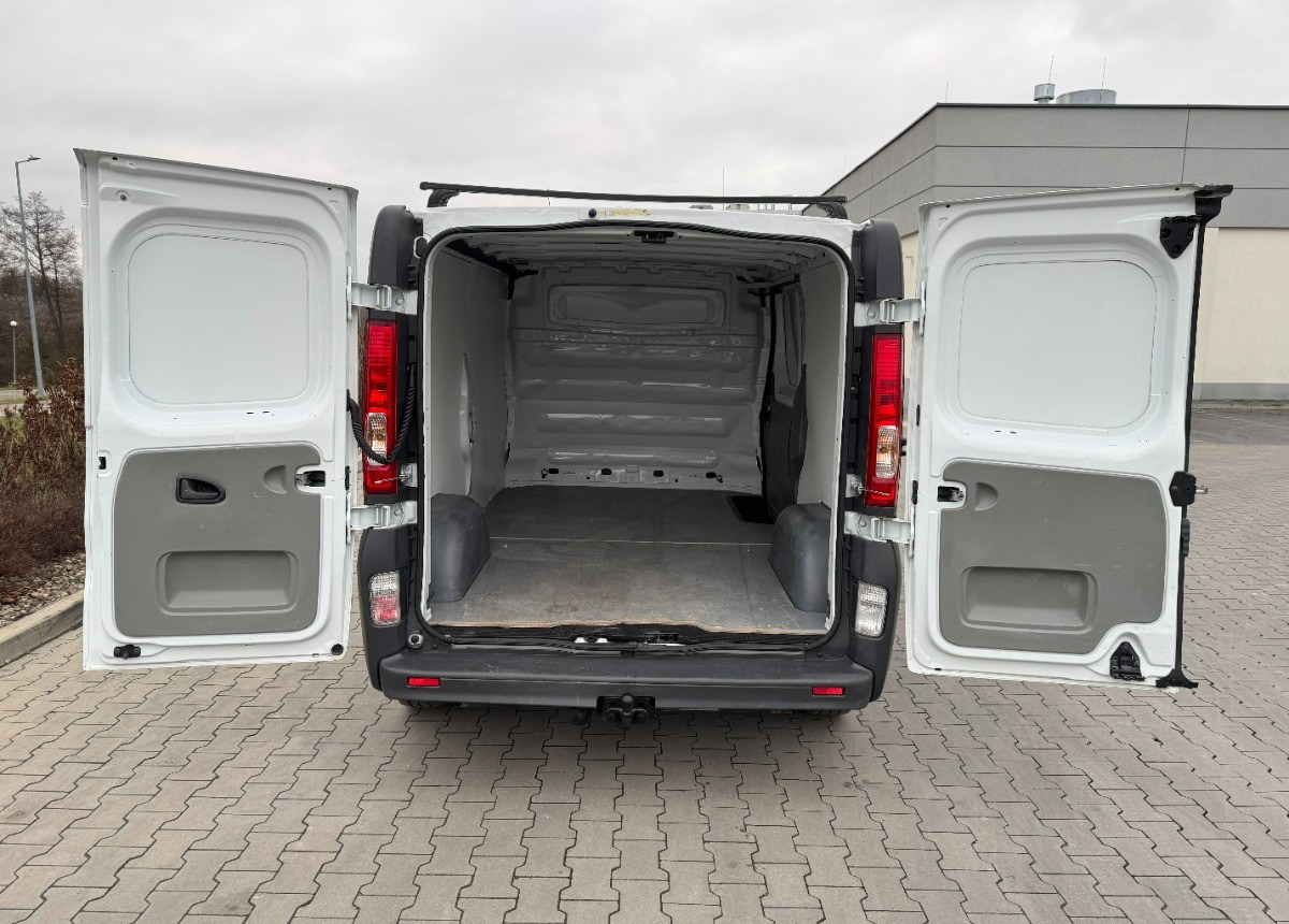 Renault Trafic L2 Long 2.0 DCI 115KM Klimatronic 130 tys km Super stan SERWIS Renault Trafic L2 Long 2.0 DCI 115KM Klimatronic 130 tys km Super stan SERWIS: صورة 7