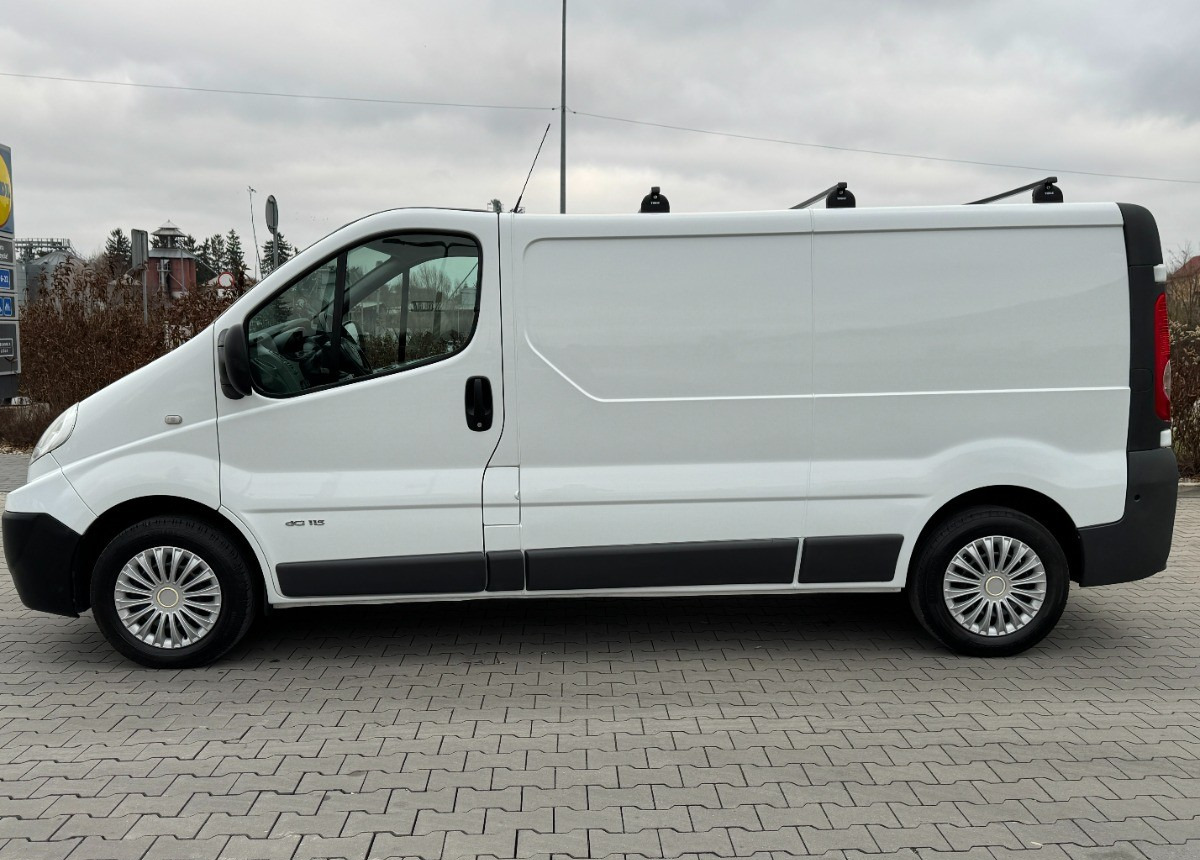 Renault Trafic L2 Long 2.0 DCI 115KM Klimatronic 130 tys km Super stan SERWIS Renault Trafic L2 Long 2.0 DCI 115KM Klimatronic 130 tys km Super stan SERWIS: صورة 13