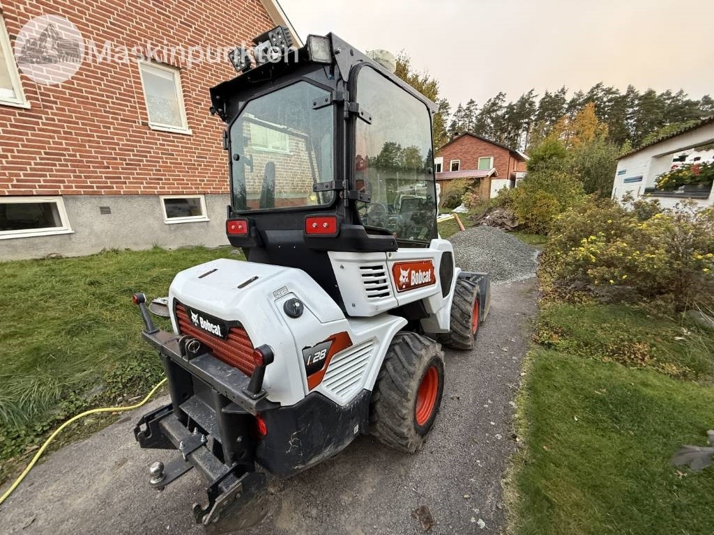Bobcat L 28 Hjullastare + Släp - اللودر بعجل: صورة 5 Bobcat L 28 Hjullastare + Släp - اللودر بعجل: صورة 5