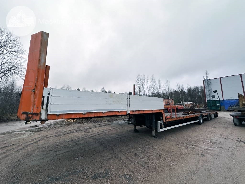 Briab Jumbotrailer - عربة منخفضة مسطحة نصف مقطورة: صورة 1 Briab Jumbotrailer - عربة منخفضة مسطحة نصف مقطورة: صورة 1