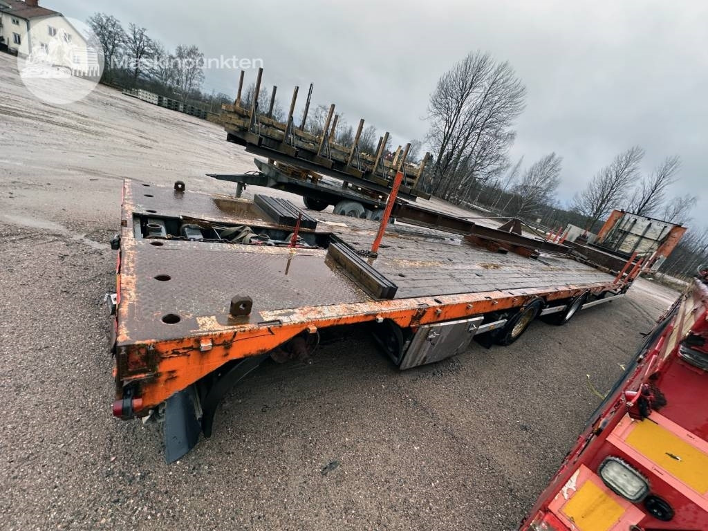 Briab Jumbotrailer - عربة منخفضة مسطحة نصف مقطورة: صورة 5 Briab Jumbotrailer - عربة منخفضة مسطحة نصف مقطورة: صورة 5
