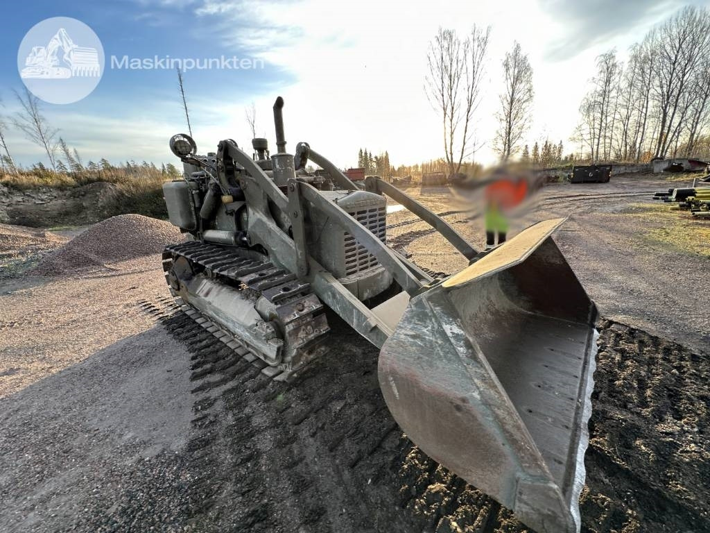 CAT 955 - اللودر المجنزر: صورة 1 CAT 955 - اللودر المجنزر: صورة 1