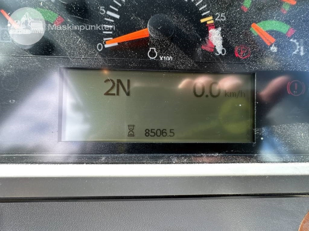 اللودر بعجل CAT 980 M: صورة 28