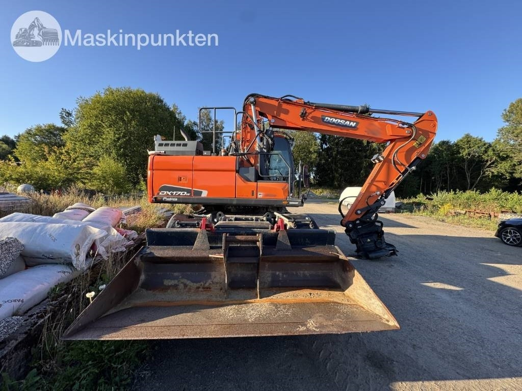 Doosan DX 170 W-5 + Tippvagn + Redskap - حفارة دولاب: صورة 4 Doosan DX 170 W-5 + Tippvagn + Redskap - حفارة دولاب: صورة 4