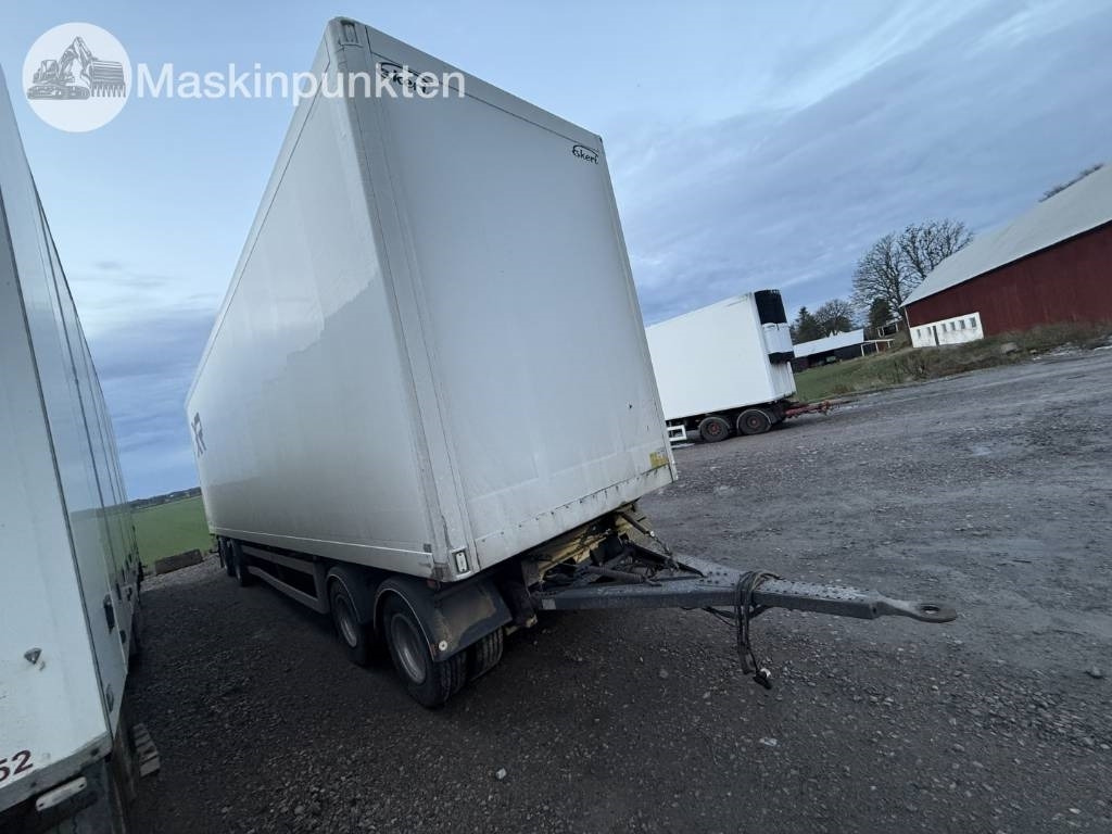 Ekeri S8-D - مقطورة صندوق مغلق: صورة 3 Ekeri S8-D - مقطورة صندوق مغلق: صورة 3