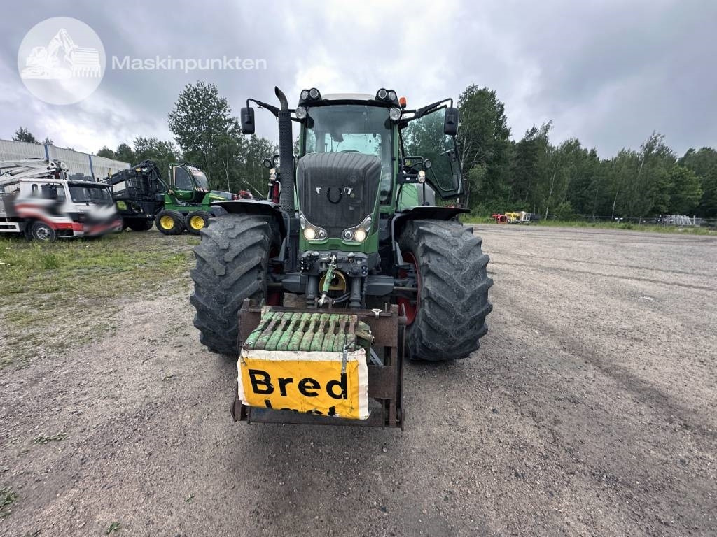 Fendt 824 Vario - جرار: صورة 3 Fendt 824 Vario - جرار: صورة 3