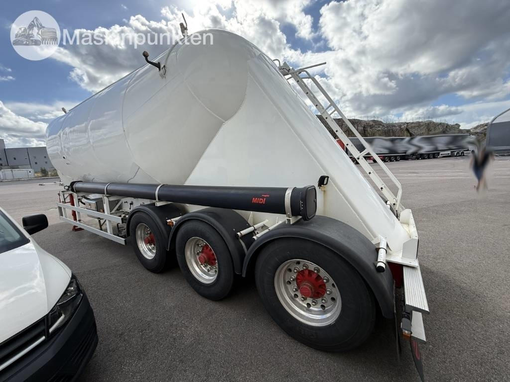 Interconsult Tanktrailer - نصف مقطورة صهريج: صورة 4 Interconsult Tanktrailer - نصف مقطورة صهريج: صورة 4