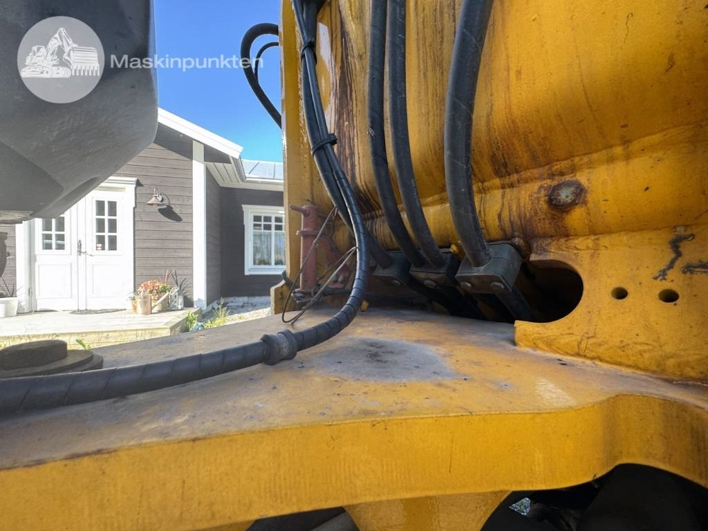 اللودر بعجل JCB 413 K: صورة 31