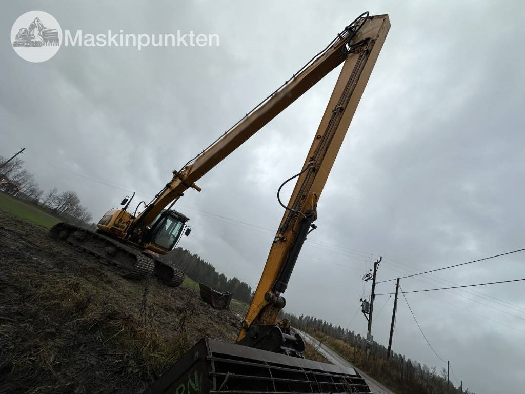 JCB JS 220 LC - حفار زحاف: صورة 3 JCB JS 220 LC - حفار زحاف: صورة 3