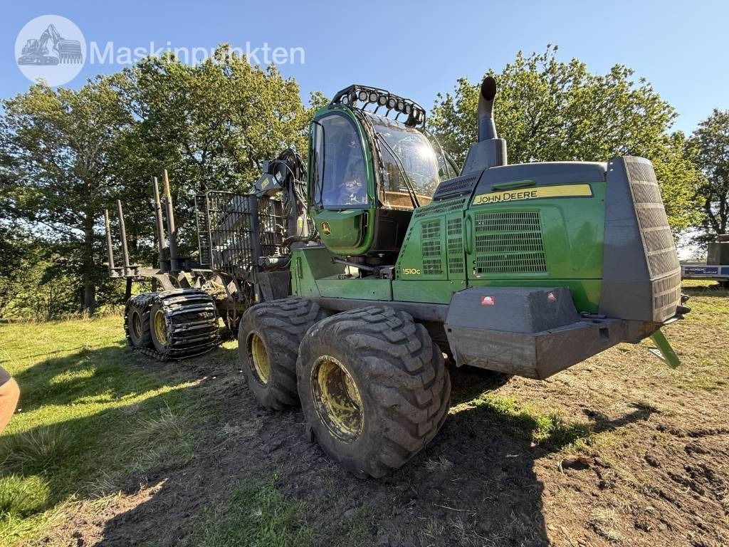 John Deere 1510 G - حافلة الغابات: صورة 3 John Deere 1510 G - حافلة الغابات: صورة 3