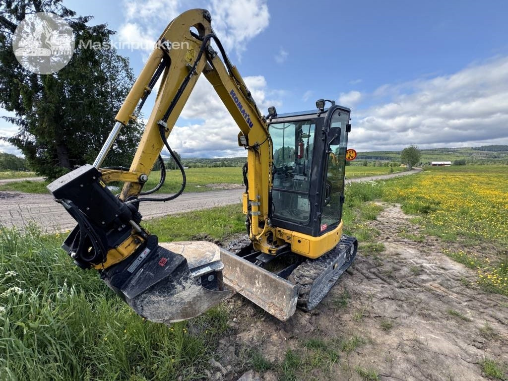 Komatsu PC 26 MR  - حفارة مُصَّغرة: صورة 2 Komatsu PC 26 MR  - حفارة مُصَّغرة: صورة 2