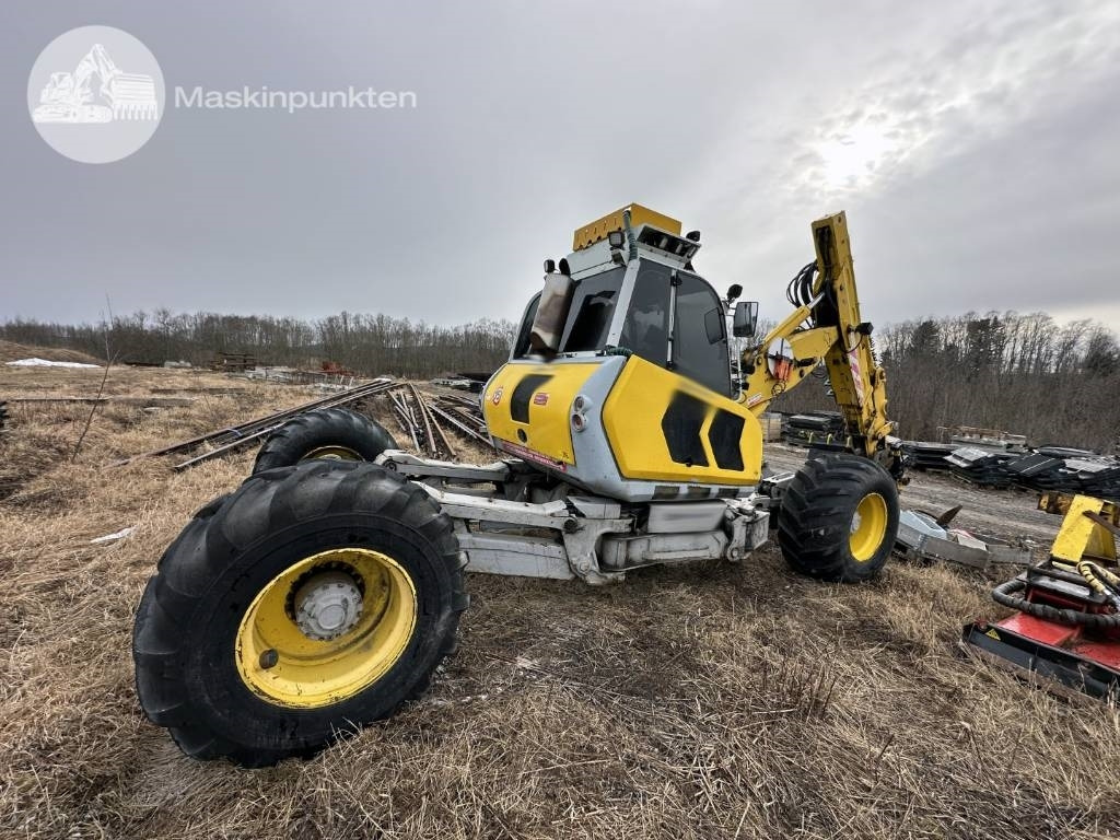 Menzi Muck A 91 4x4 P - حفارة العنكبوت: صورة 2 Menzi Muck A 91 4x4 P - حفارة العنكبوت: صورة 2